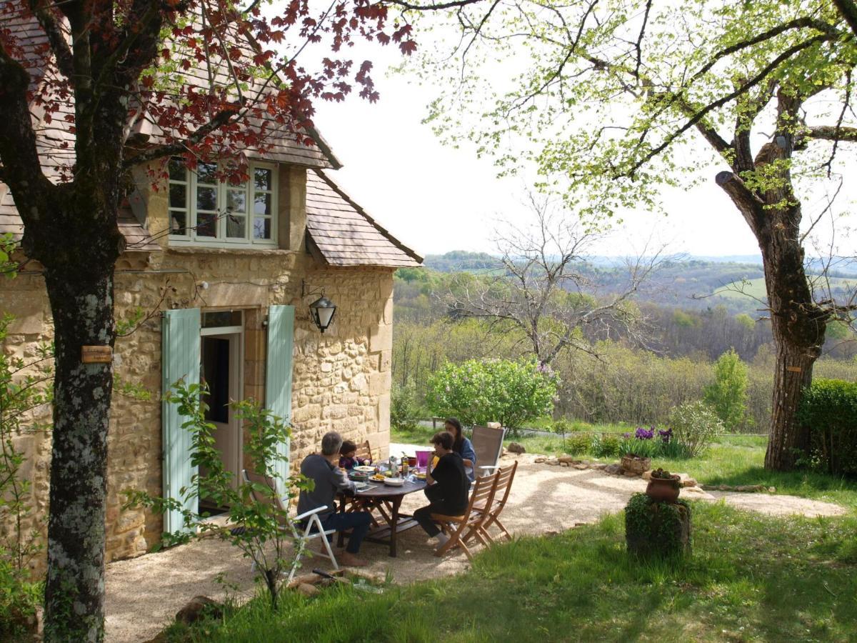 Cozy Cottage In Aquitaine With Private Swimming Pool Peyzac-le-Moustier Exterior photo